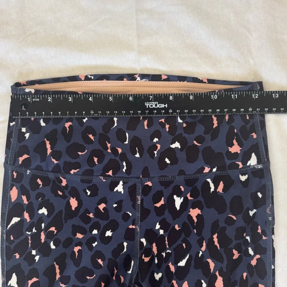 Marika Sport Leggings Navy Blue Peach Leopard Size Small 4-6 - Picture 4 of 7